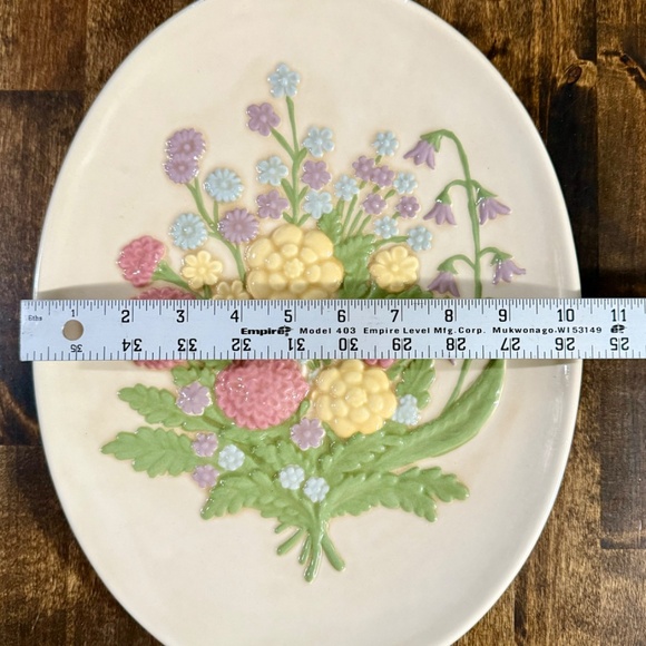 Atlantic Mold Pottery Wall Plaque, Hand-painted VINTAGE - Picture 6 of 8